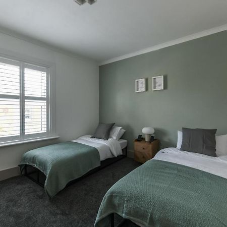 The Colebrook Apartment Royal Tunbridge Wells Bagian luar foto